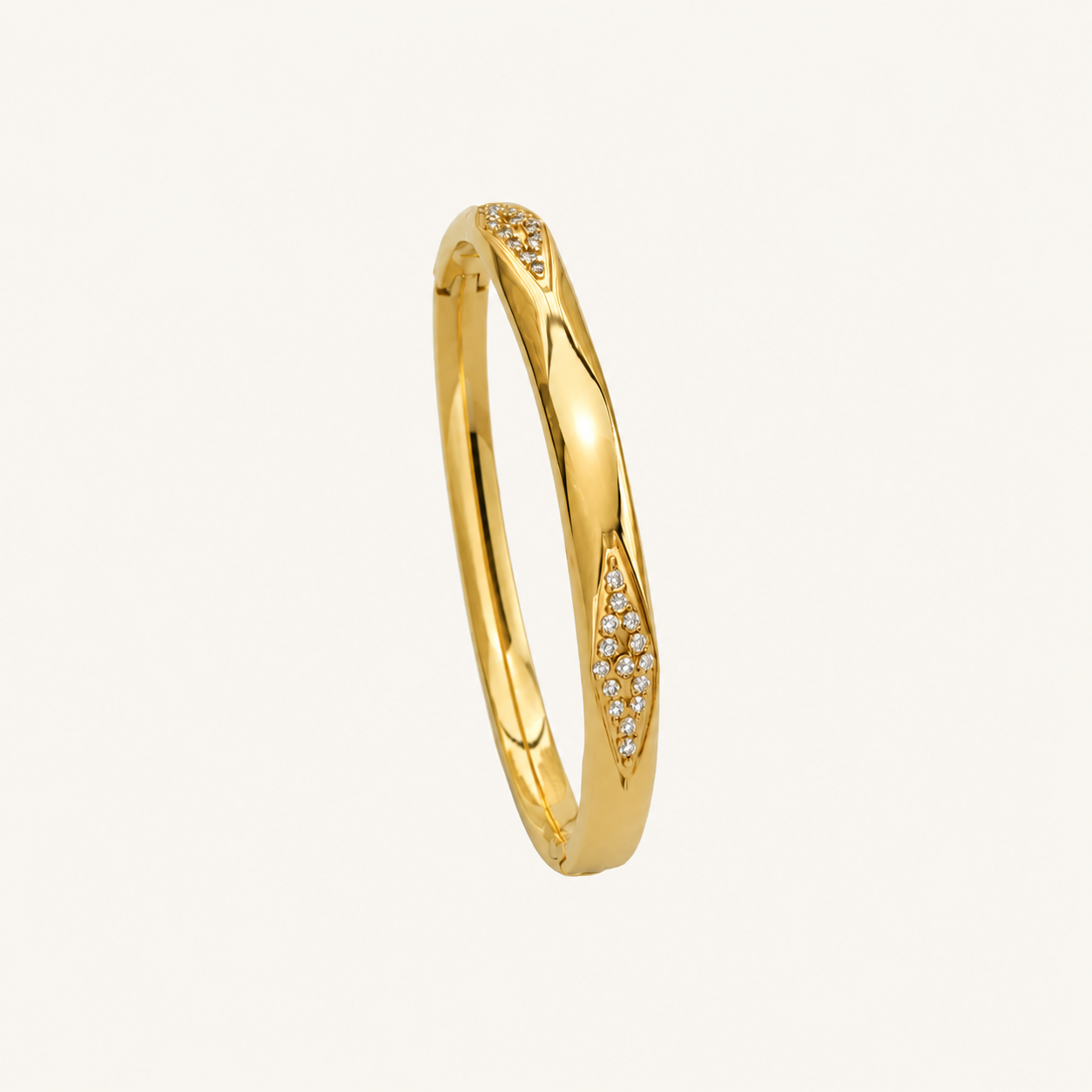 Diamond Cut Gold Bangle Bracelet ✨