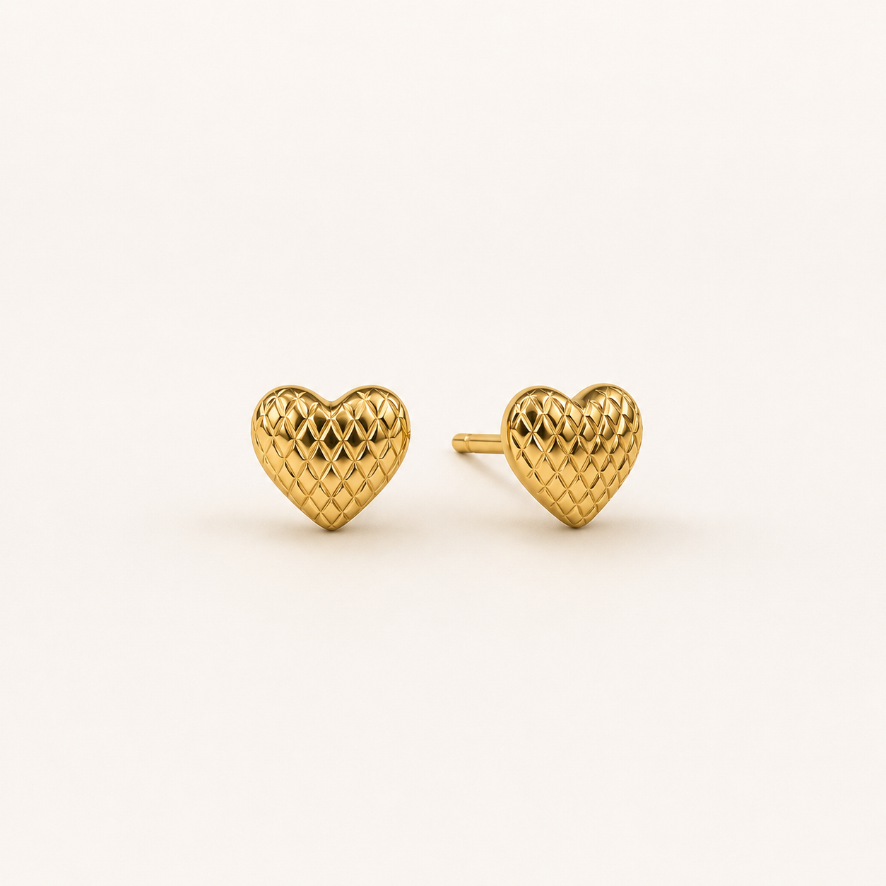 Minimalist Heart Stud Earrings🤍