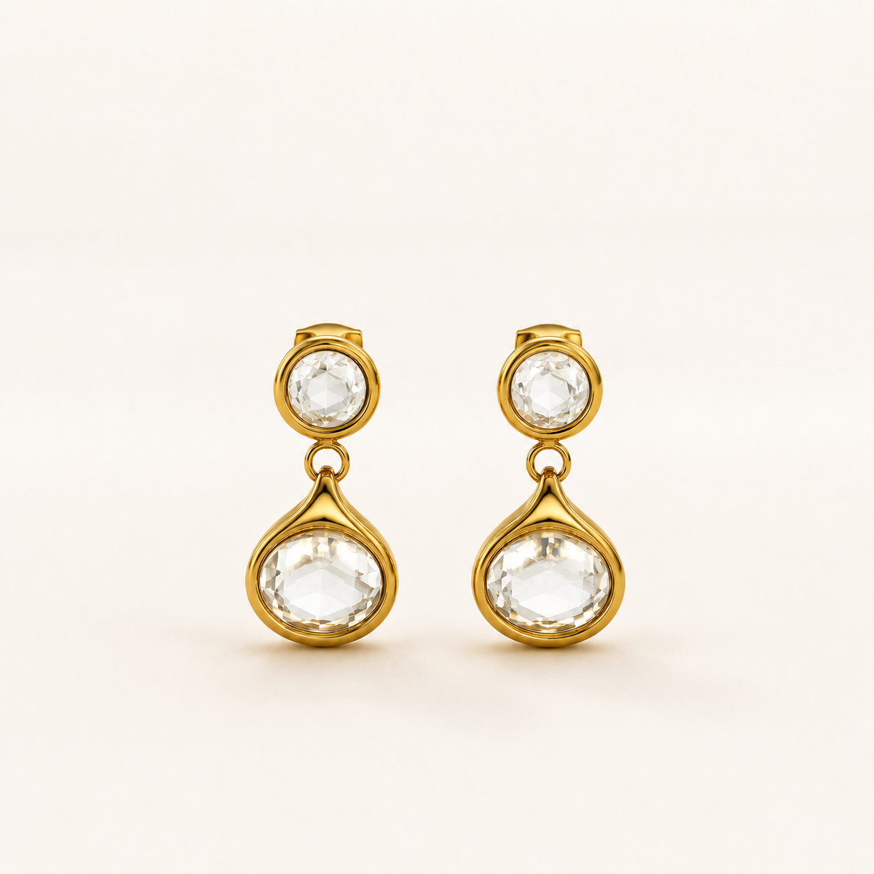 Diamond Round Stud Earrings✨