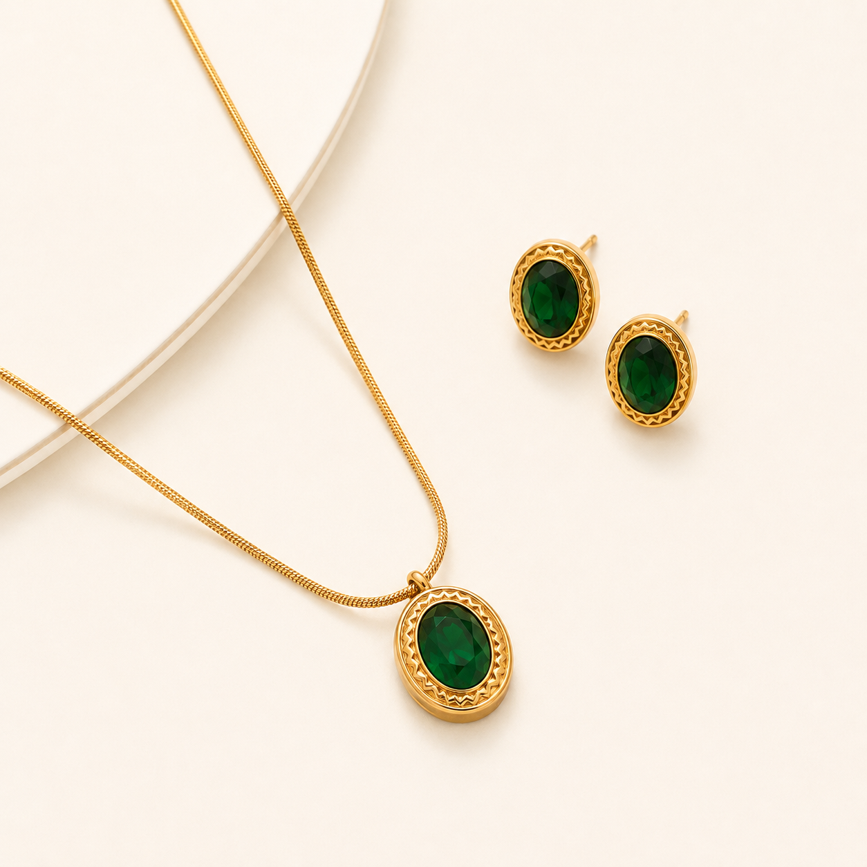 Rich Oval Green Jewellery Set 💎