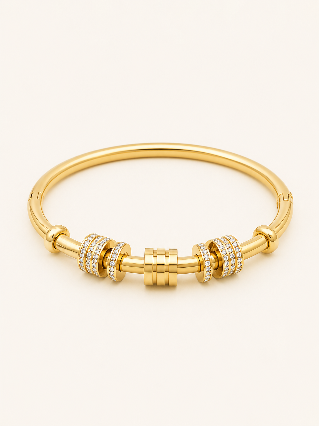 Royal Gold Pavé Stone Bracelet 💎