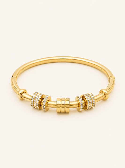 Royal Gold Pavé Stone Bracelet 💎
